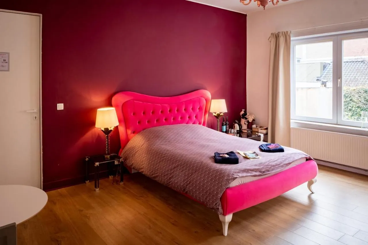 ** Bed & Breakfast Bed and Breakfast Quartier Leonard Gand Belgio